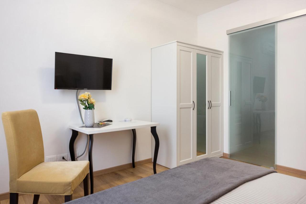 Centre Apartment Grotte Bianche CTA Exterior foto